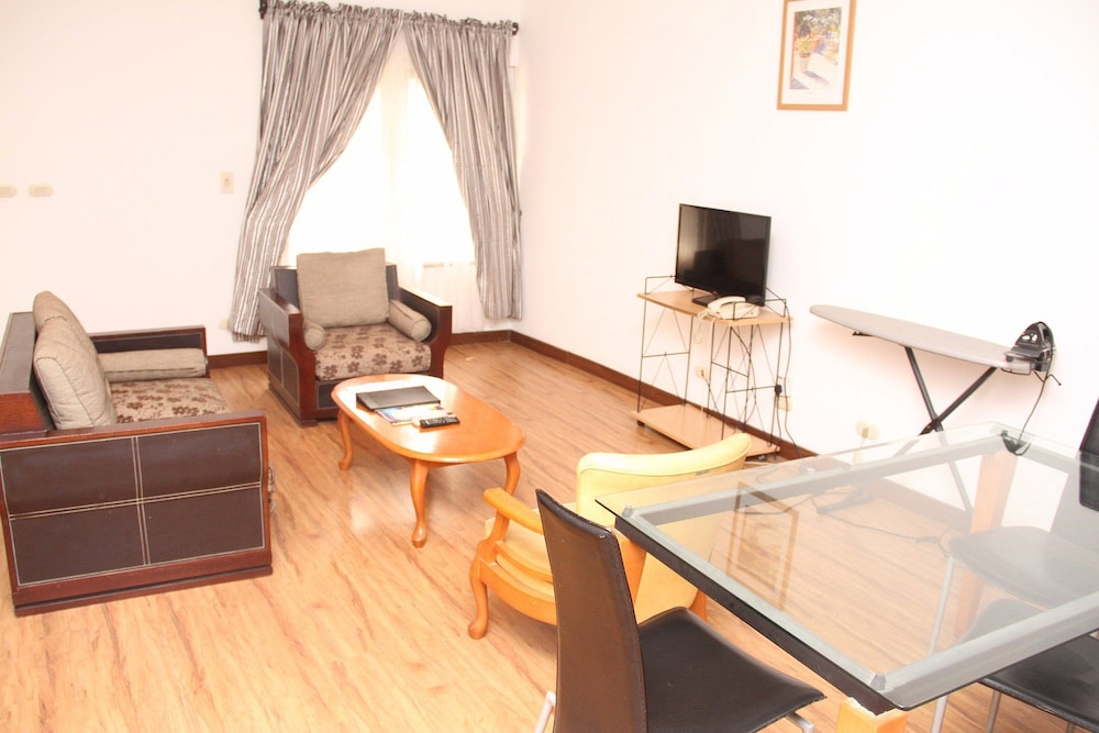 PROTEA HOTEL APO APARTMENTS 13/20