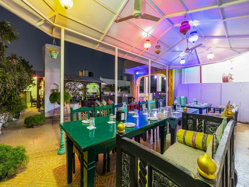 Jyoti Mahal A Royal Heritage Hotel 45/50