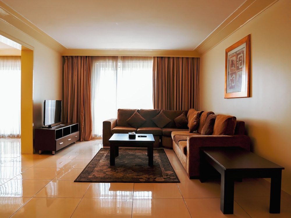 Abuja Continental Hotel 41/56