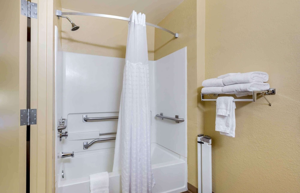 Extended Stay America Fayetteville Cross Creek Mall 47/49