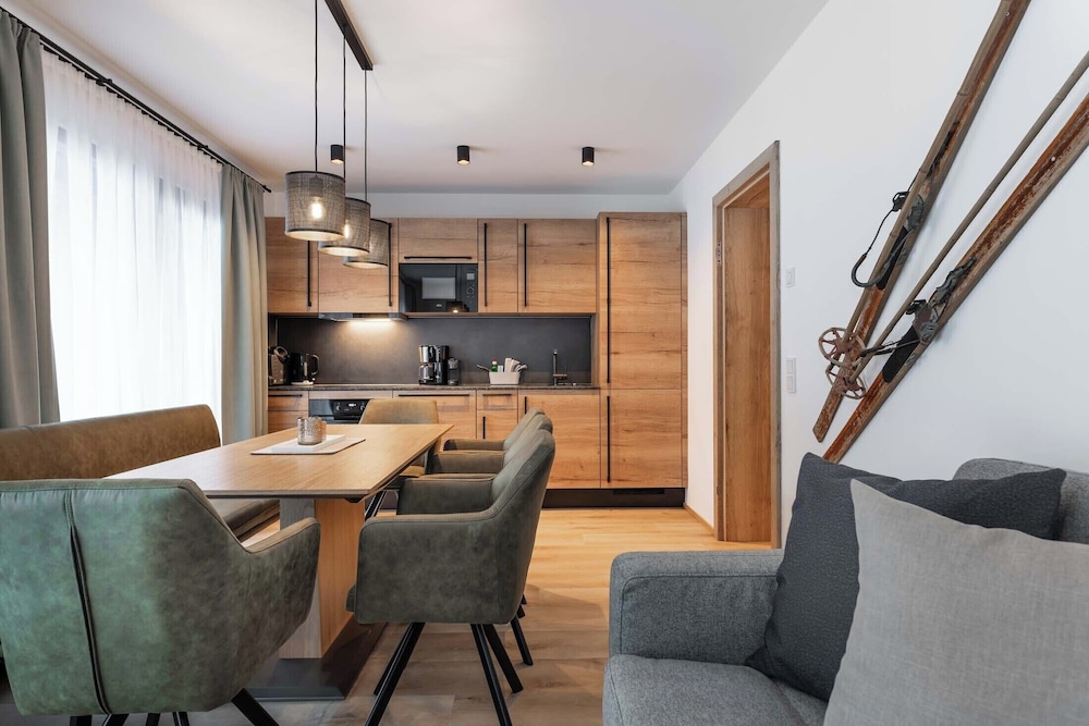 AlpenParks Hotel & Apartment Taxacher 65/71
