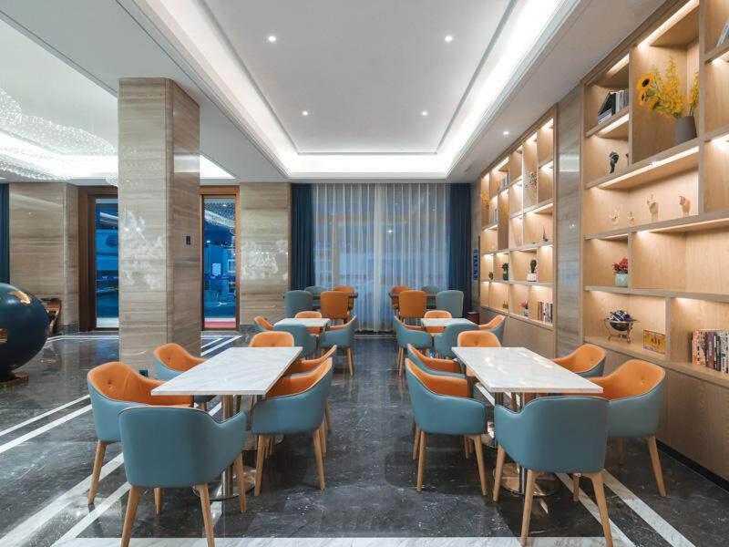 Kyriad Hotel (Shenzhen Guangming Zhenmei Subway Station Store) 21/25