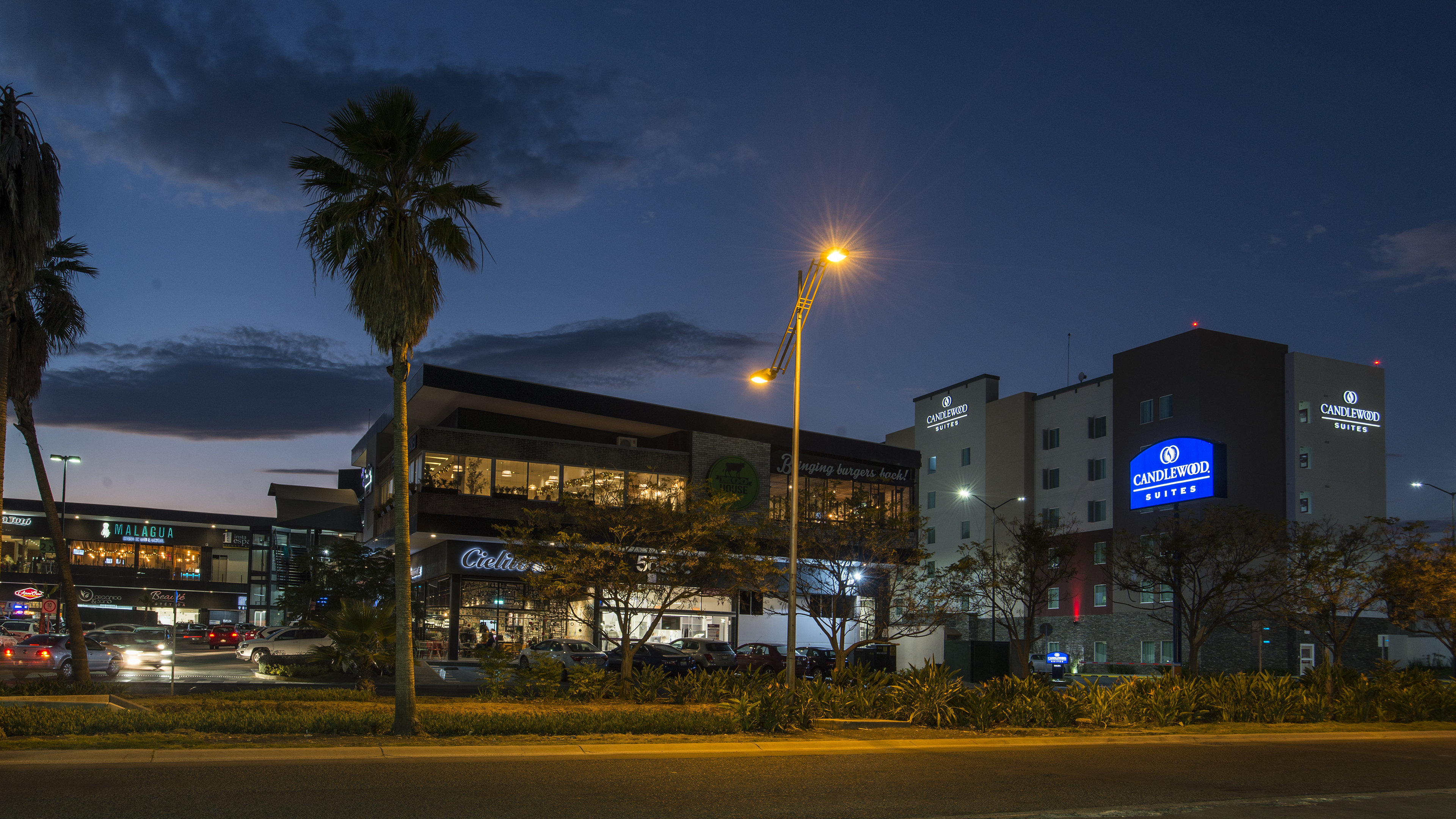 CANDLEWOOD SUITES QUERETARO JURIQUILLA 2/71