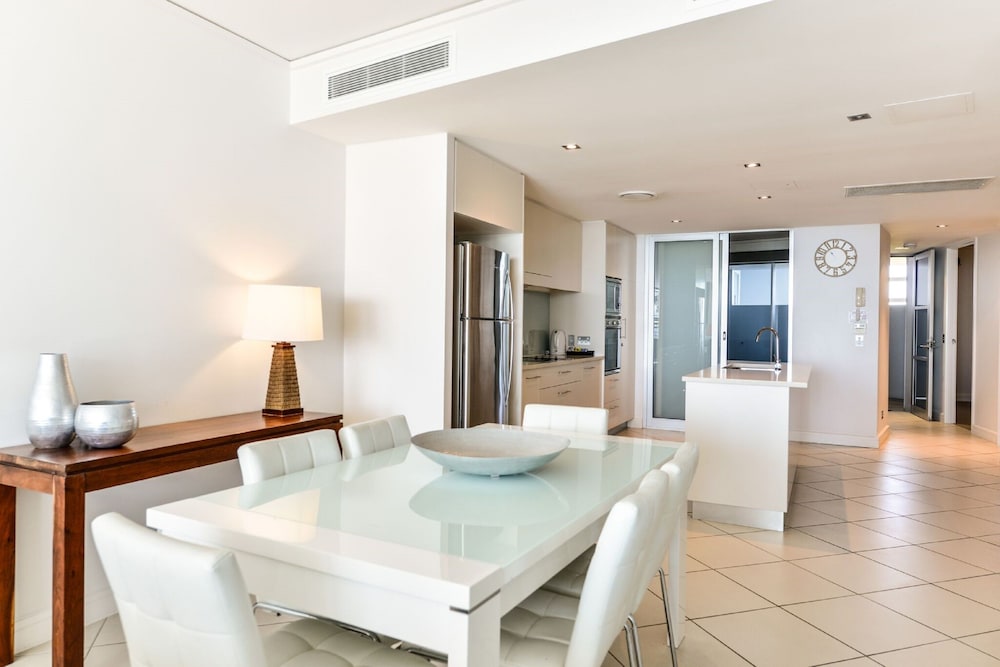 C Bargara Resort 63/73