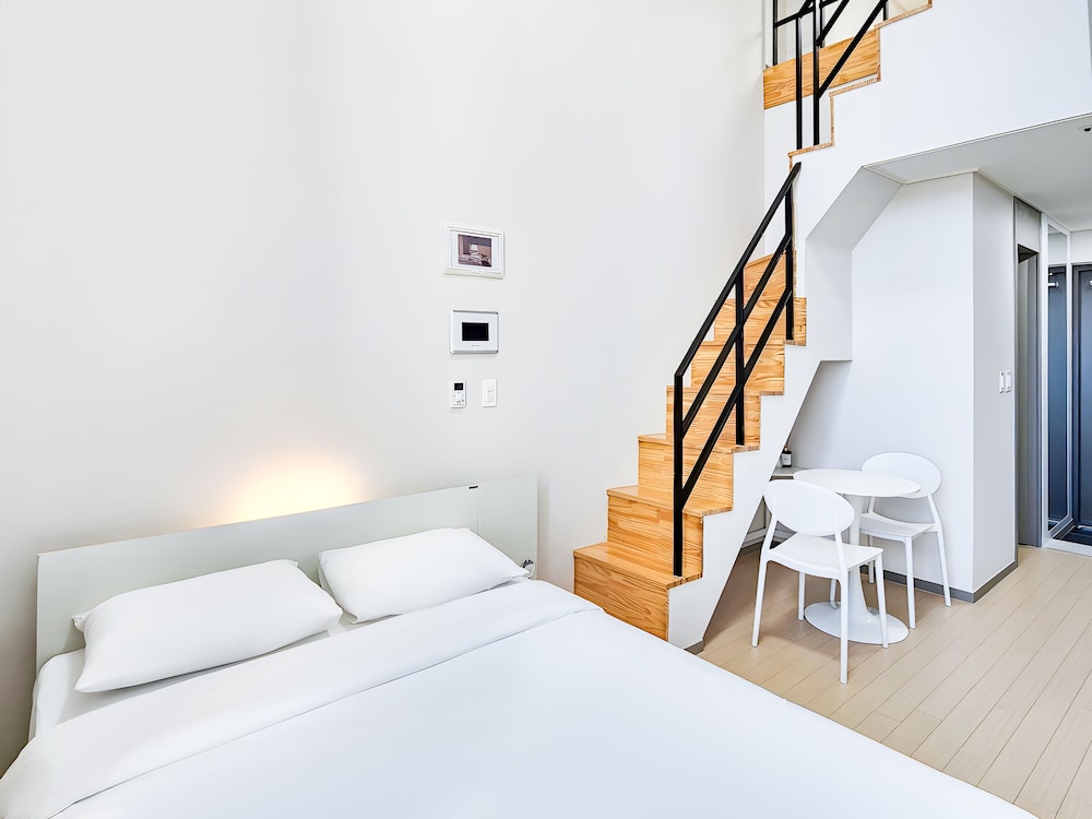 Bella Residence Chuncheon 24/60