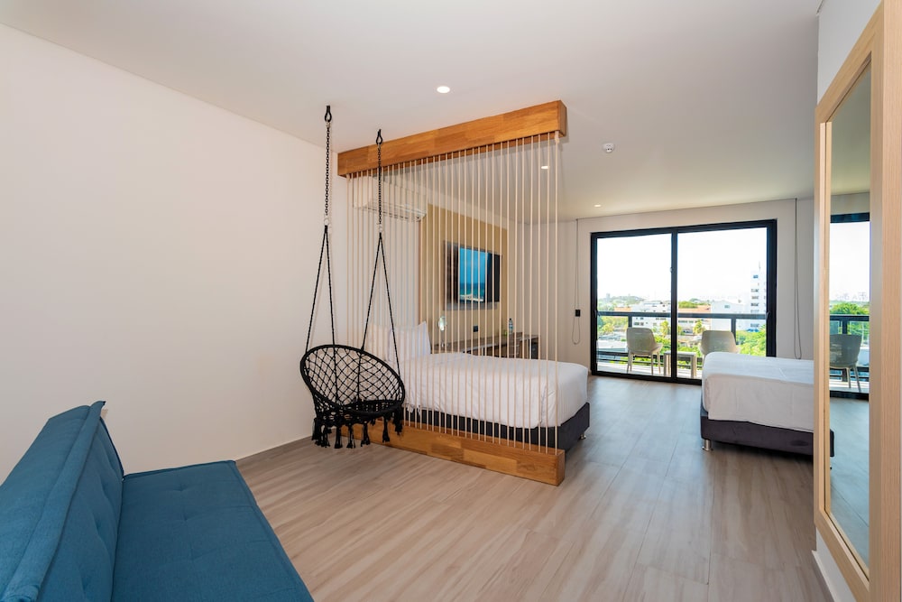 Sea Avenue Hotel 19/47