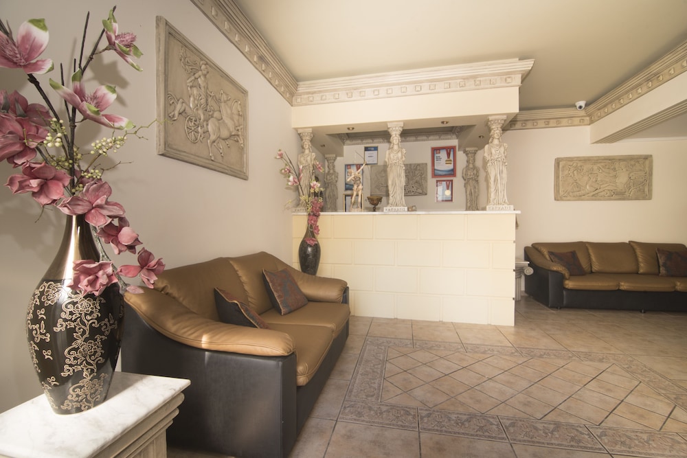 Parthenon Art Hotel 30/50