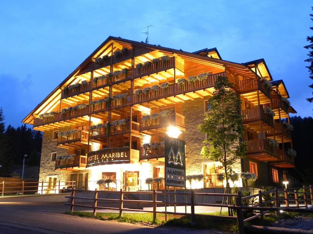 Hotel Maribel 3/67