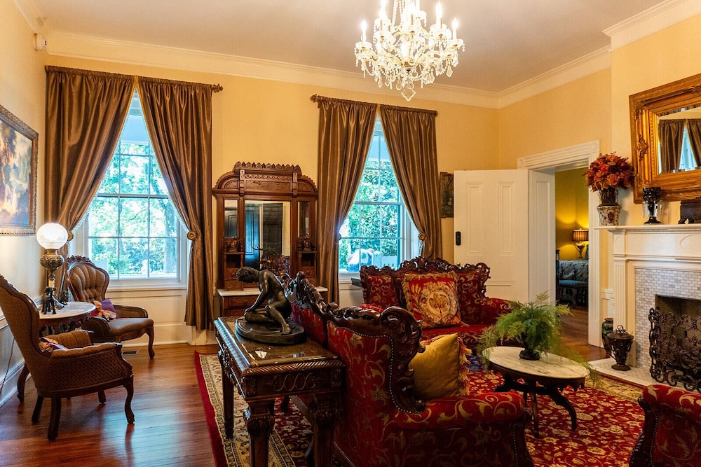 Belle Air Mansion 39/50