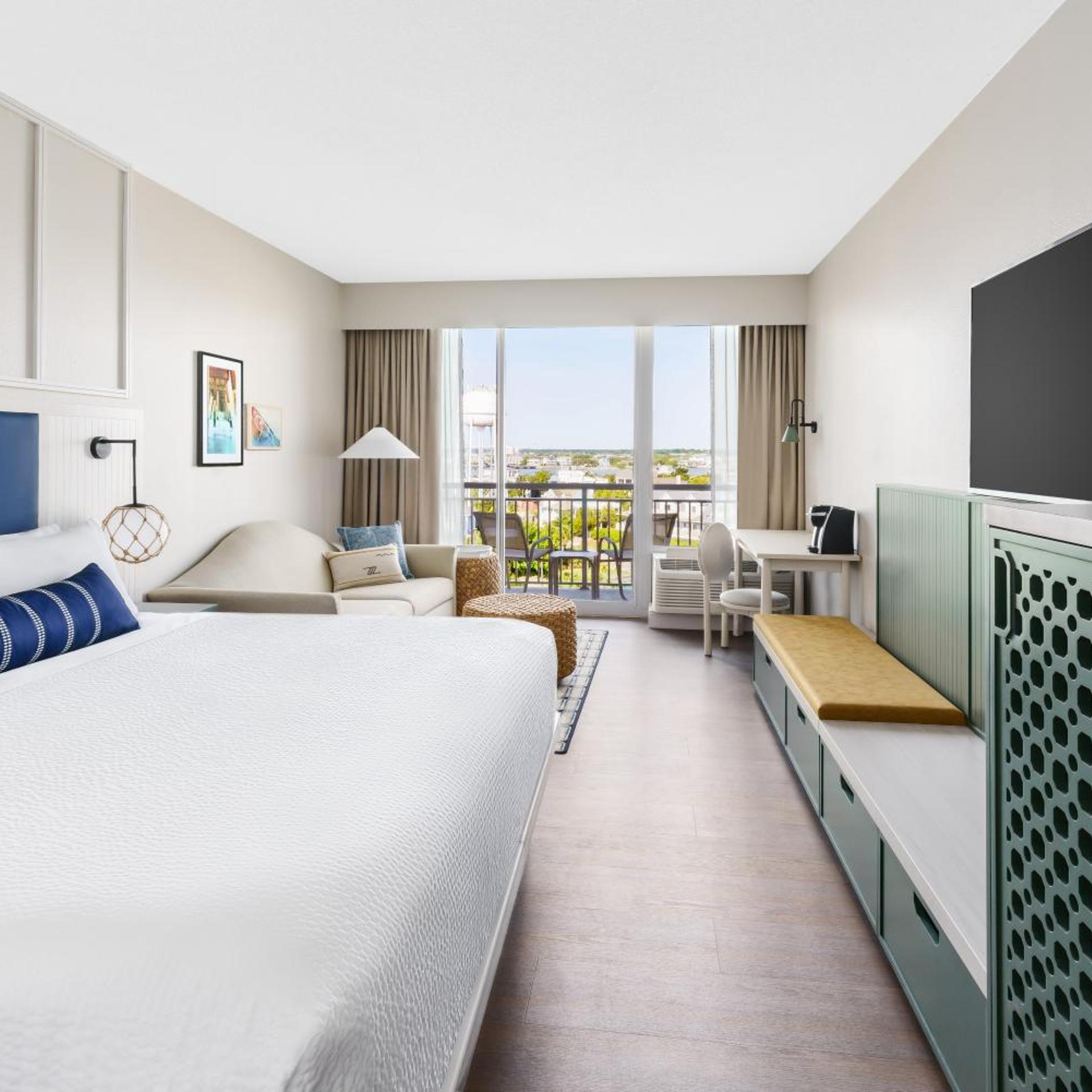 Room, King Bed, Sunset View, Accessible