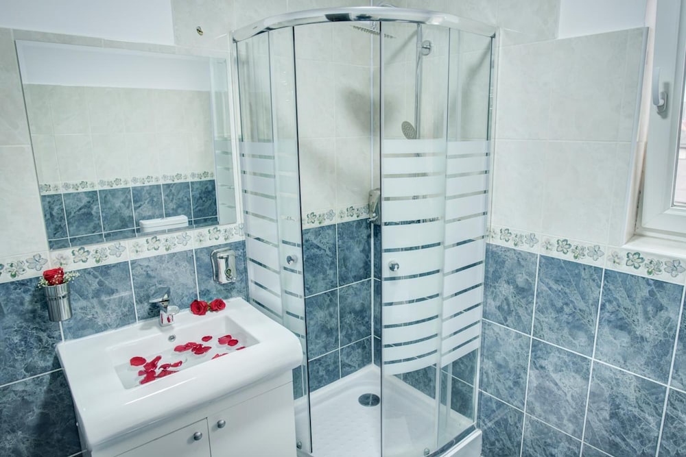 Hotel Elisabeta 18/19