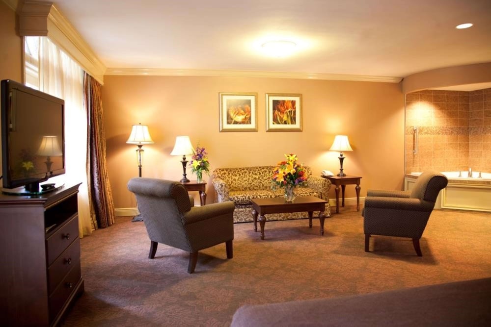 Best Western Plus French Quarter Courtyard Hotel 33/54
