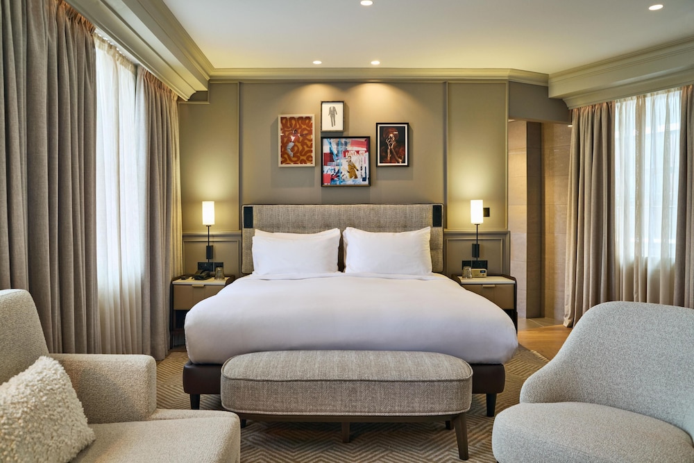 Radisson Blu Hotel London Bond Street in LONDON