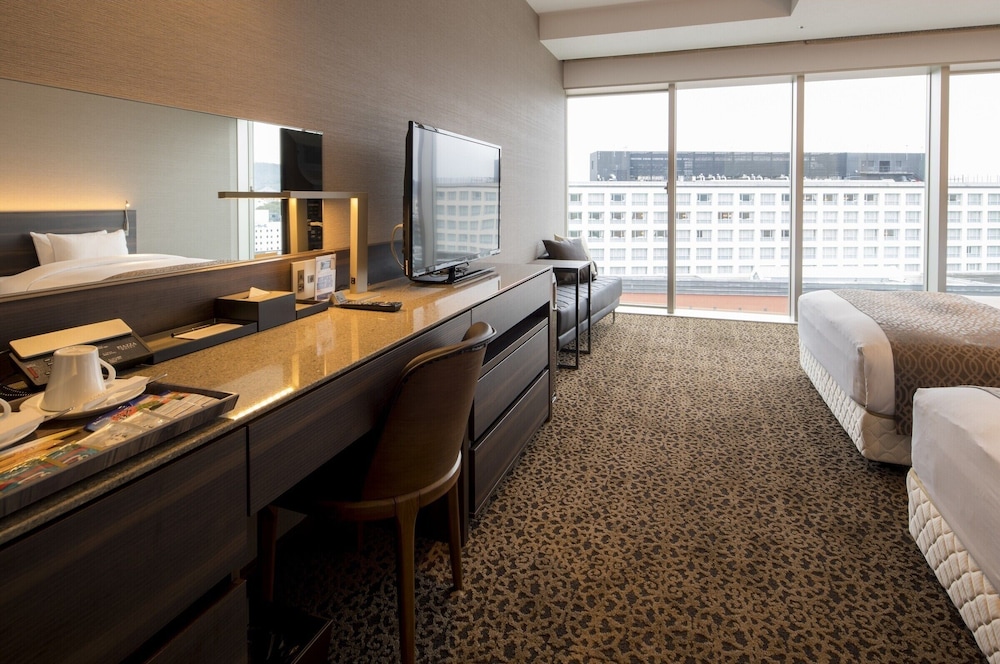 Piazza Hotel Nara 47/50