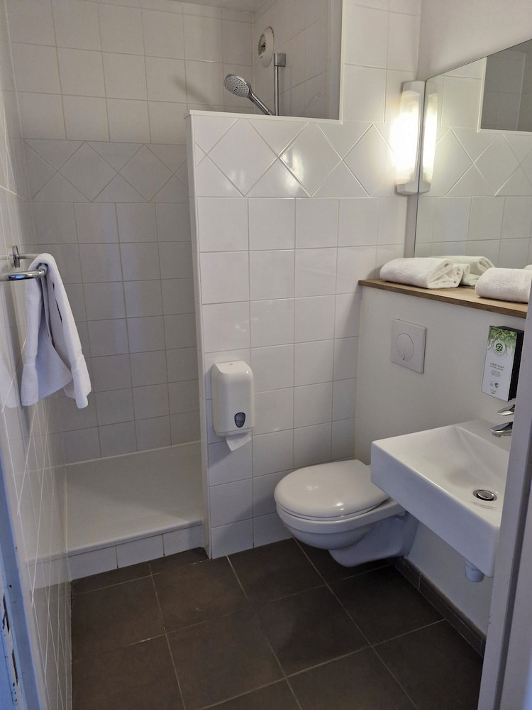 Hotel KYRIAD CARCASSONNE - Aeroport 49/49
