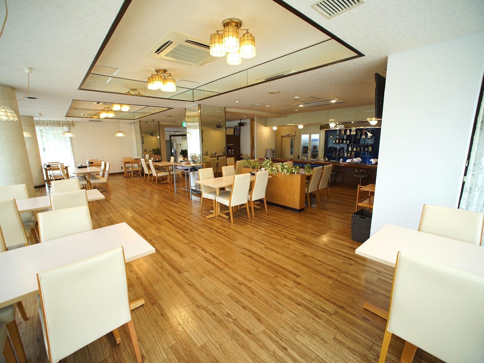 Hotel Marinepia 4/12