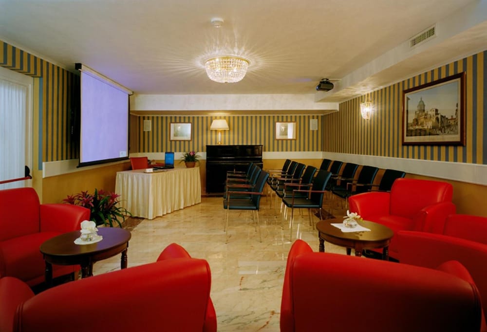 Hotel Dieci 39/66