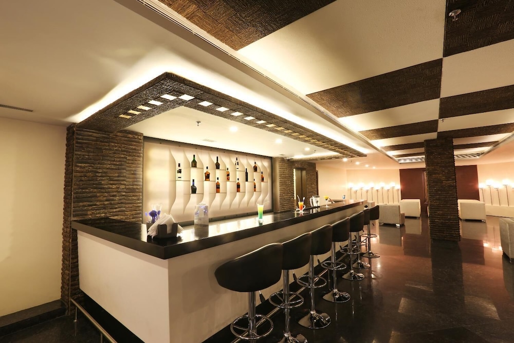 GOLDEN TULIP JAIPUR 3/50