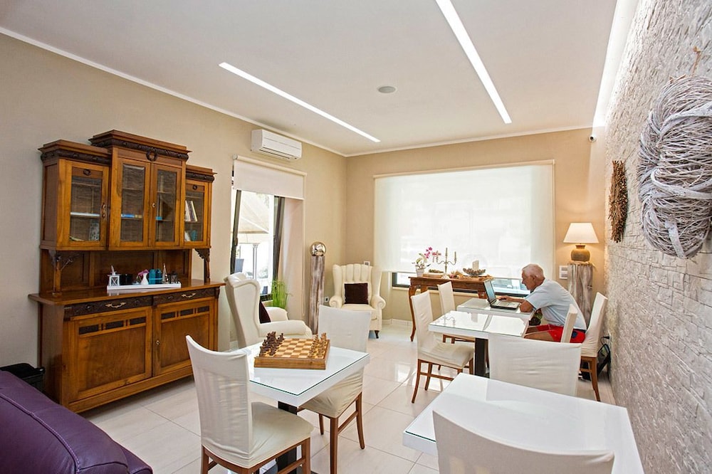 Hotel Lo Squalo 22/41