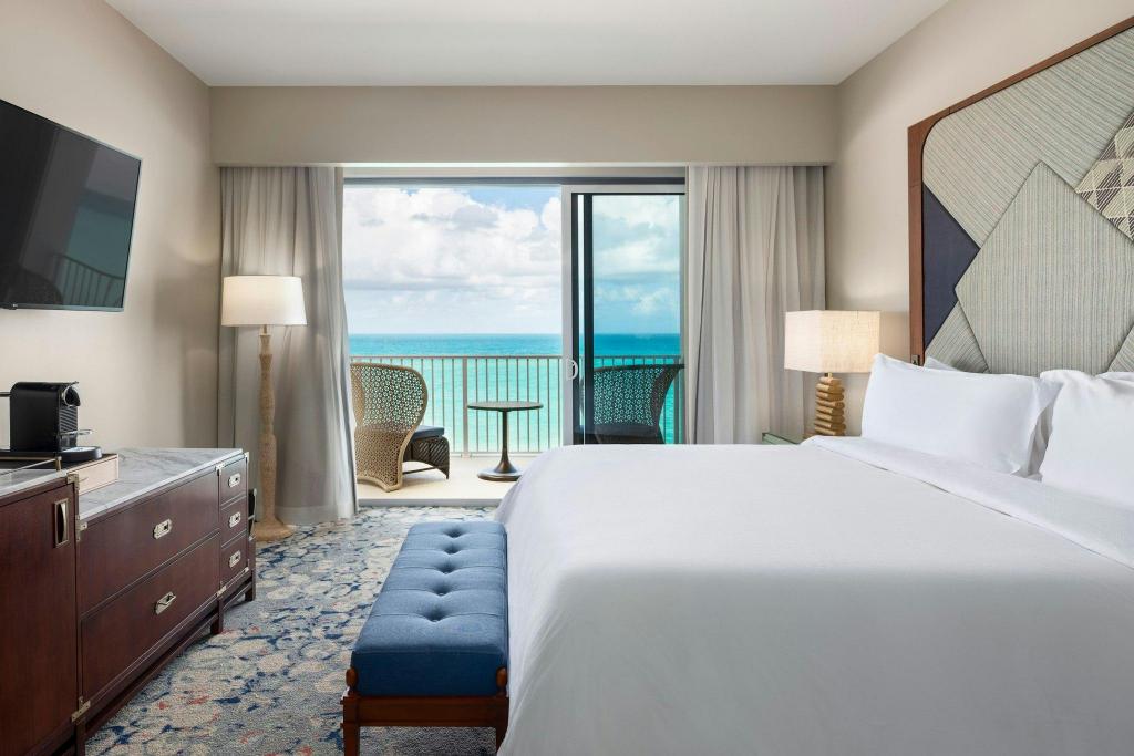 2 Bedrooms, Cove, Residence, 2 King Beds, Ocean Front, Balcony