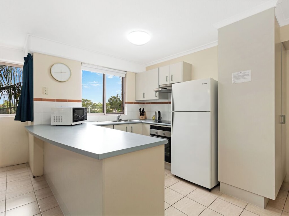 Riviera Resort Hervey Bay 7/50