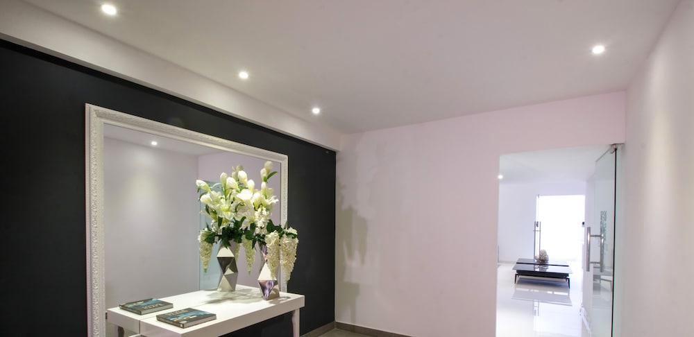 D Terrace Luxury Residences 16/50