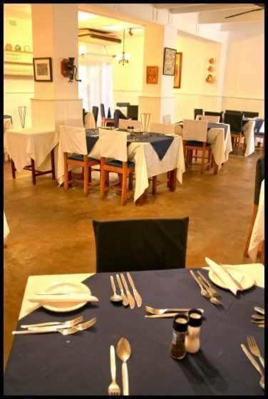 Albertinia Hotel 35/50