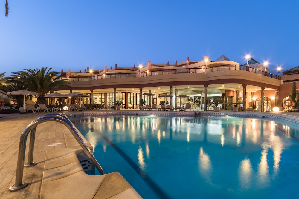 Hotel Esmeralda Maris by LIVVO 35/71