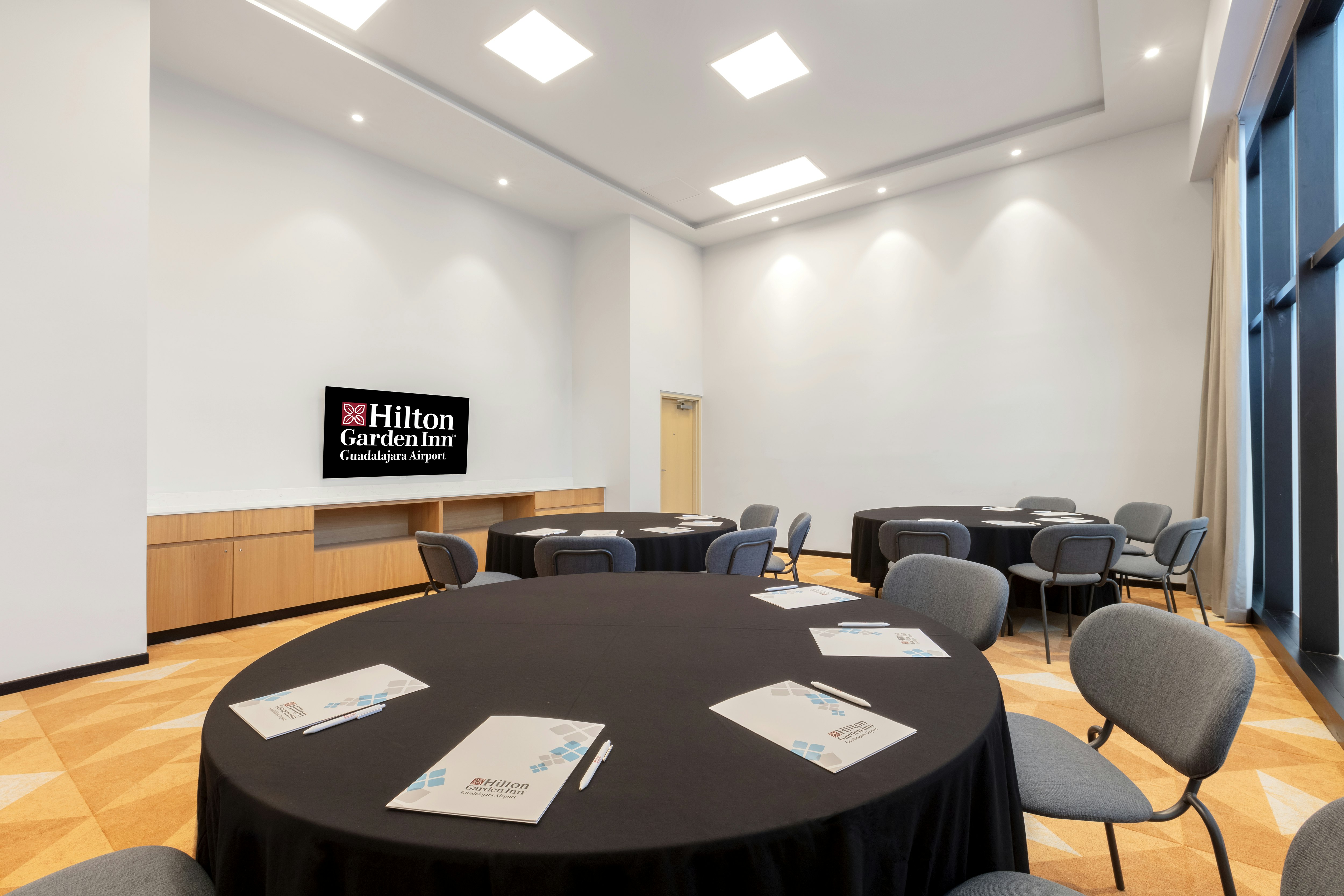 Hilton Garden Inn Guadalajara Airport 26/30
