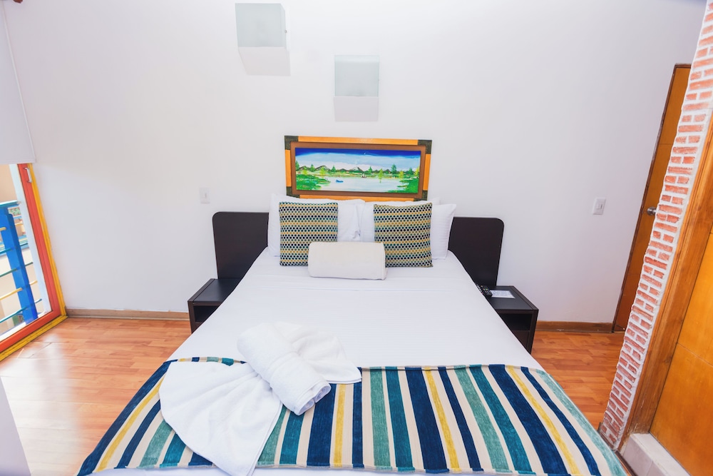 Hotel Guatatur 21/50