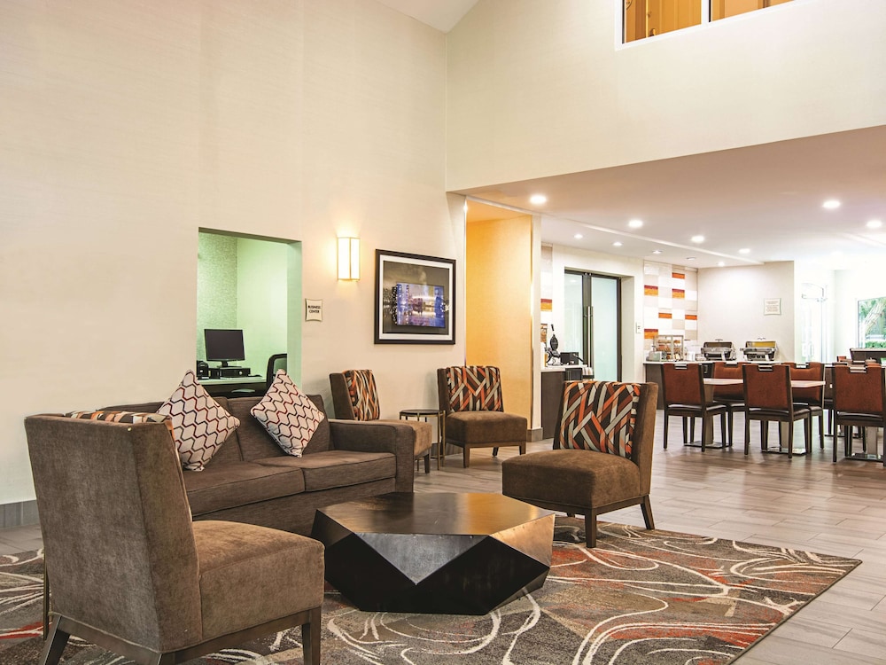 La Quinta Inn Vancouver Airport 40/65