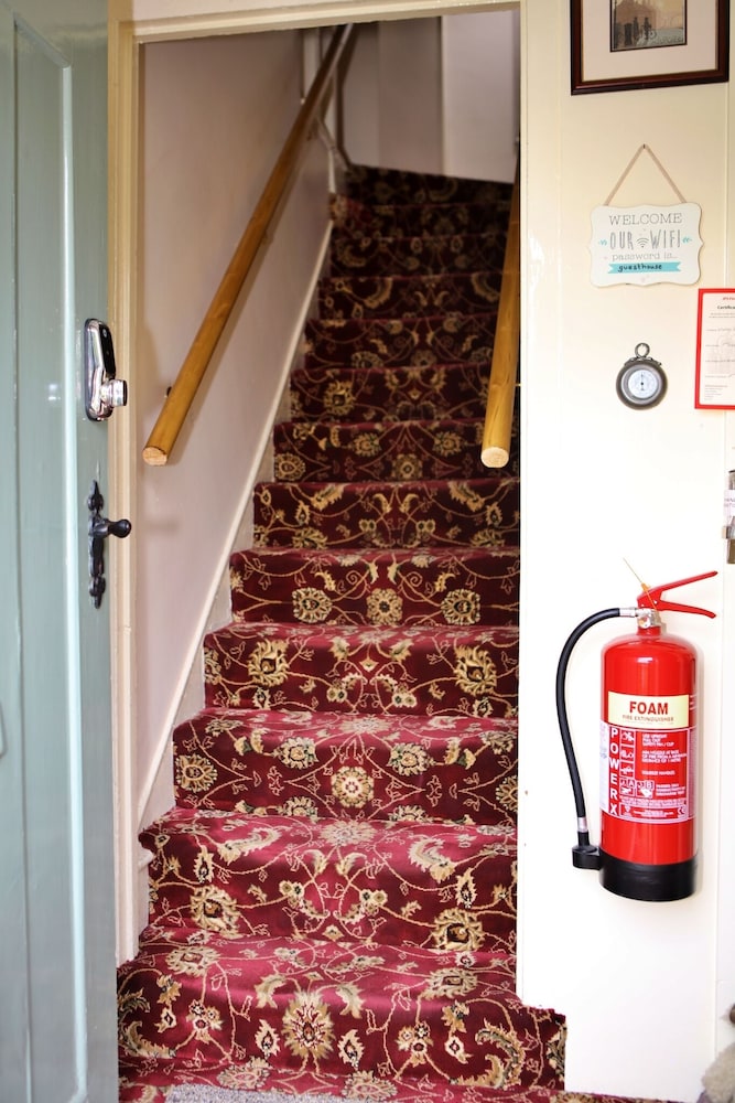 Wortley Cottage Guest House 41/58