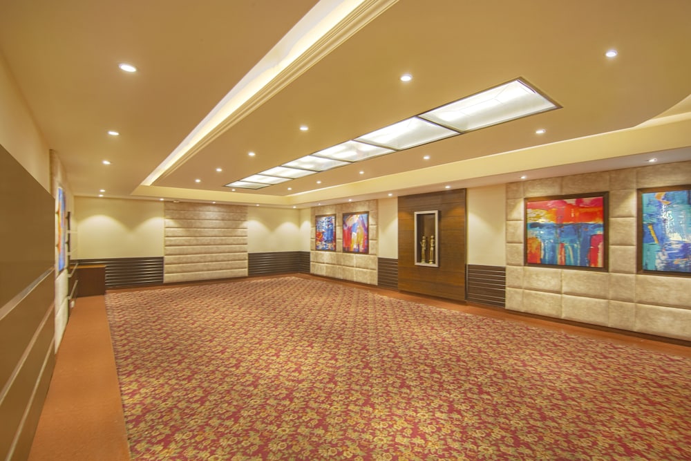 Lemon Tree Hotel Baddi 10/50