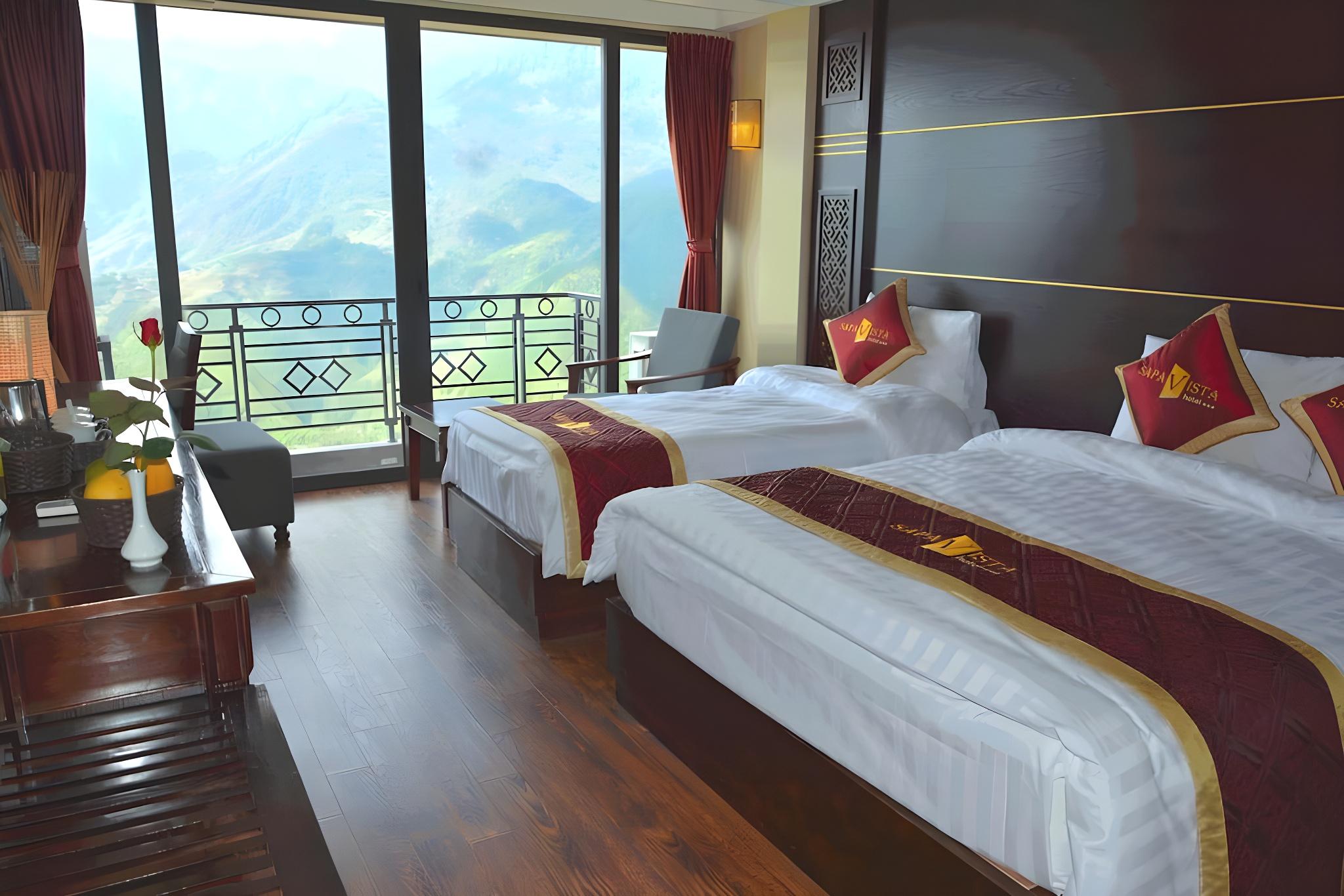 Family, Triple, Valley View, Balcony
