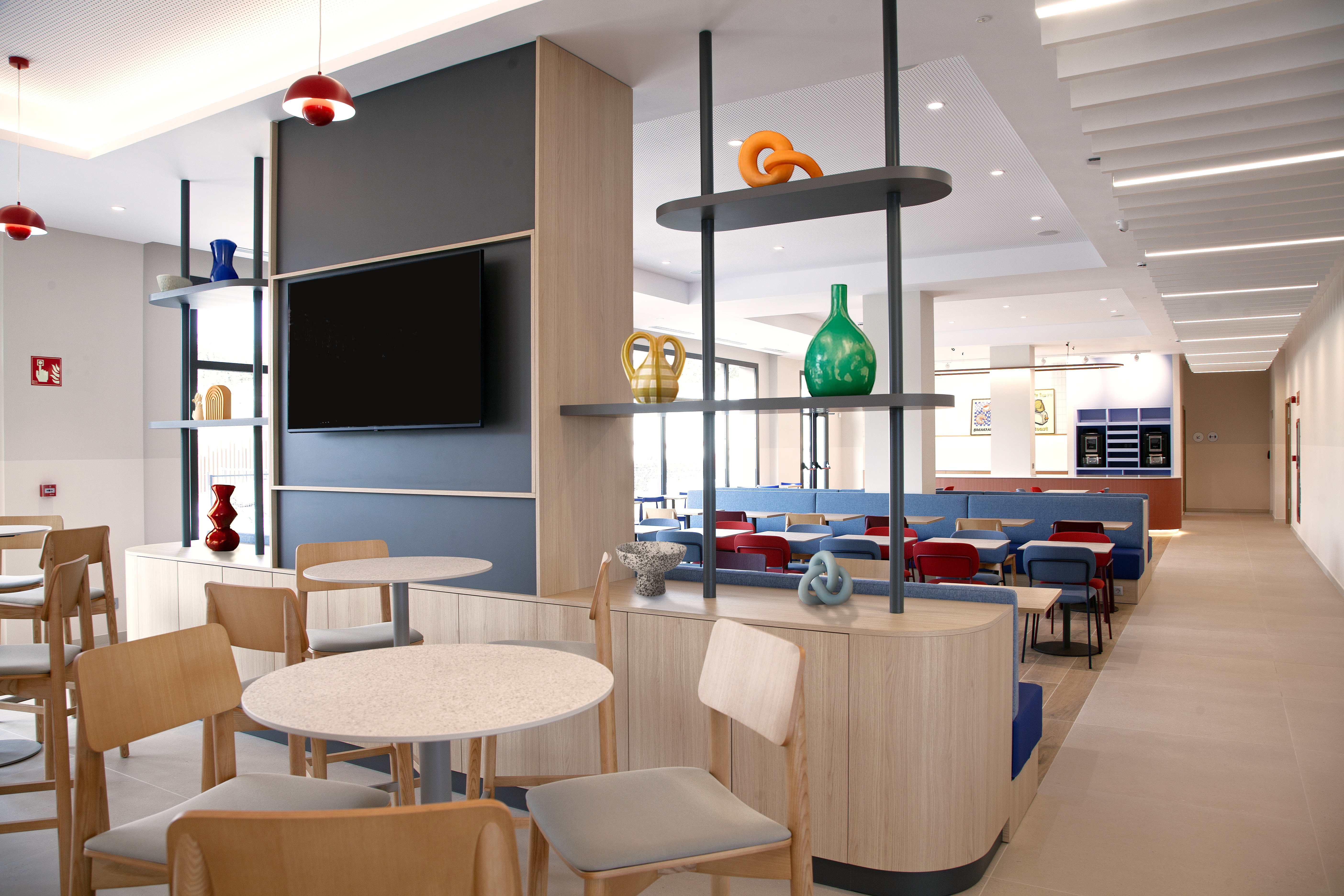 Holiday Inn Express & Suites Barcelona - Sabadell 12/20