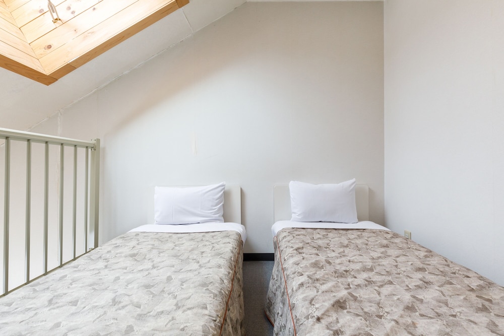 Condominium Hakuba Goryu 14/50