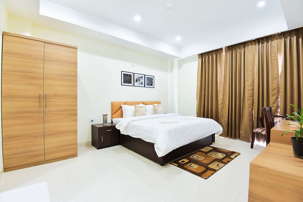 ZEN Suites Golf Course Road 29/50