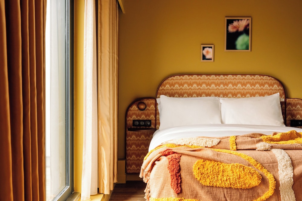 Superior, Studio, Double Bed, Balcony