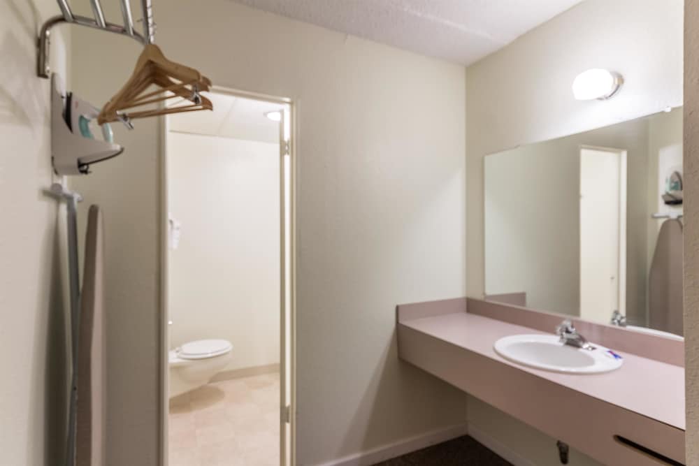 Motel6 Butte, MT - Historic City Center 51/59