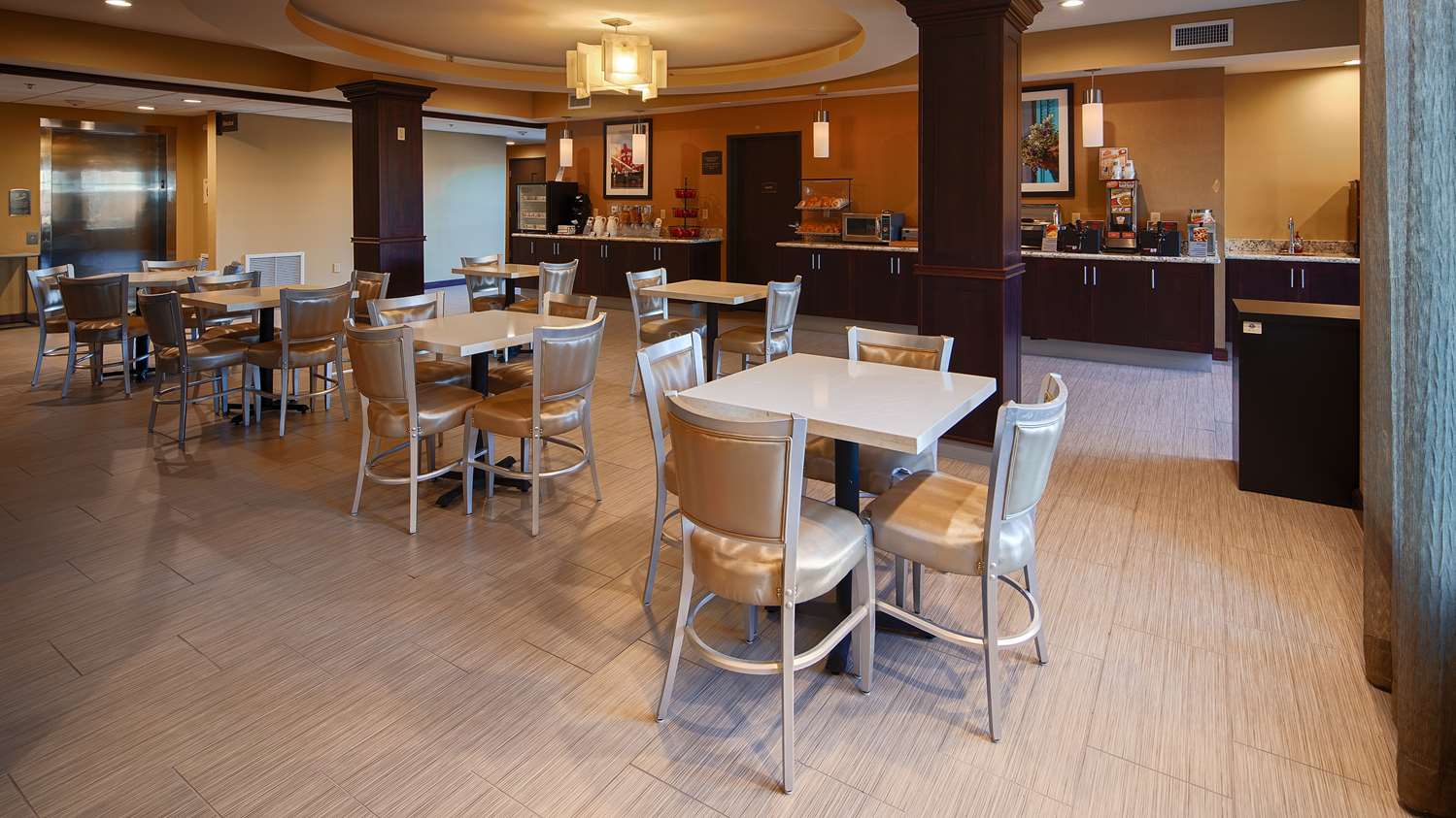 Best Western Plus New Orleans Airport Hotel 6/14