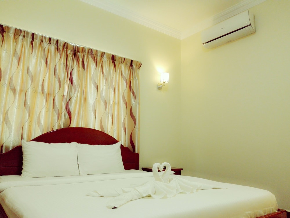 Golden Star Inn 13/40