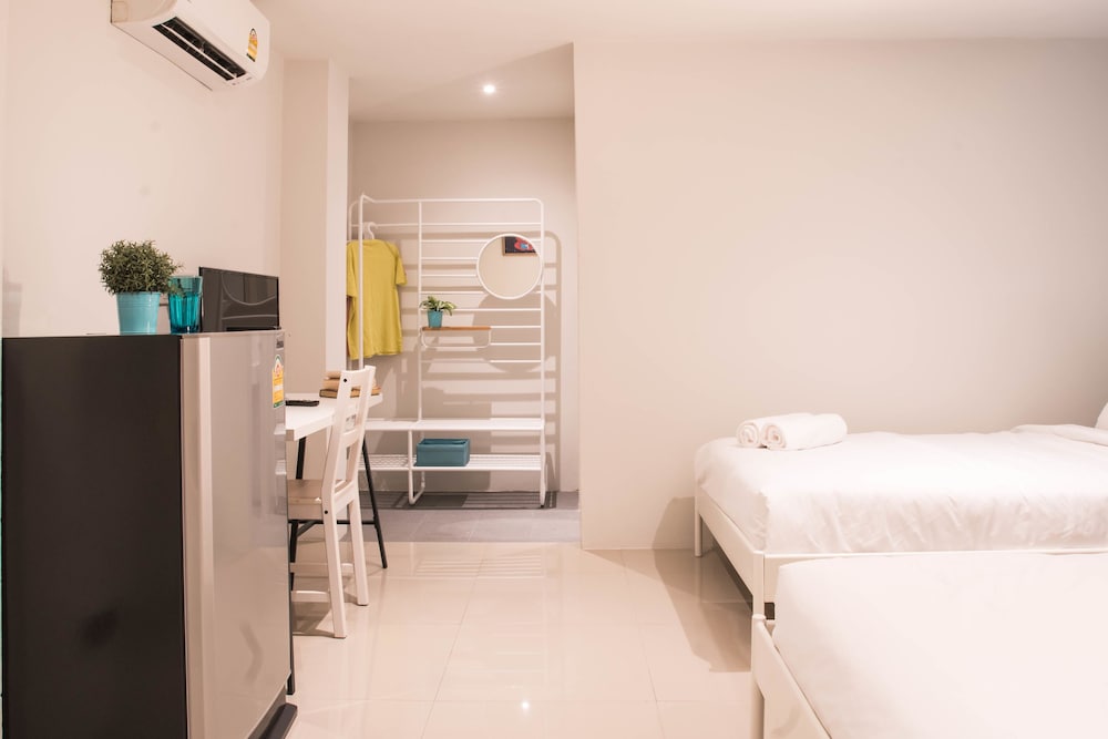 ME U Hostel Pattaya 49/65