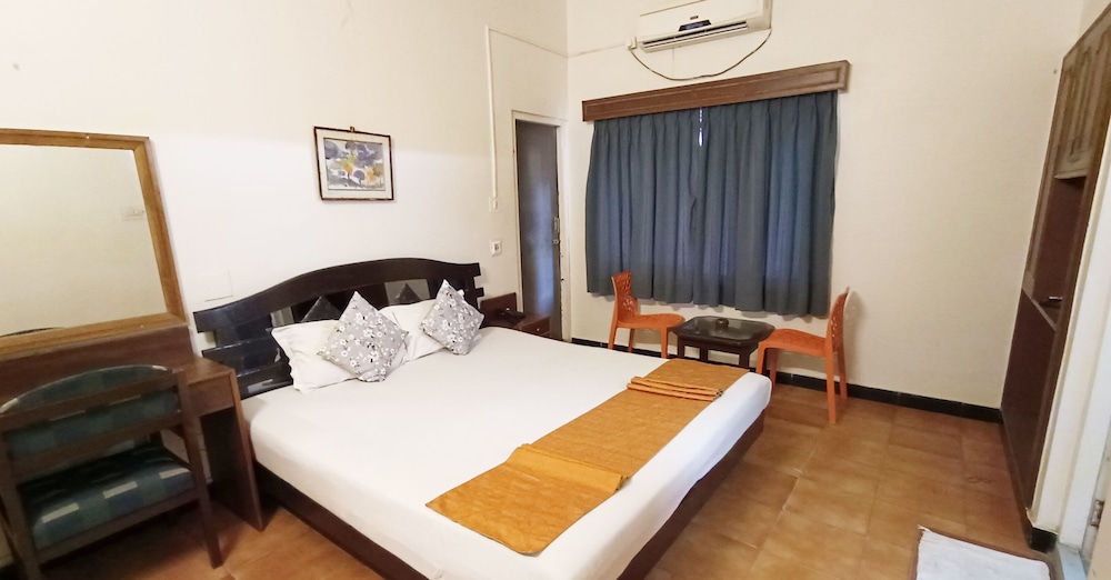Hotel Samudra 23/50