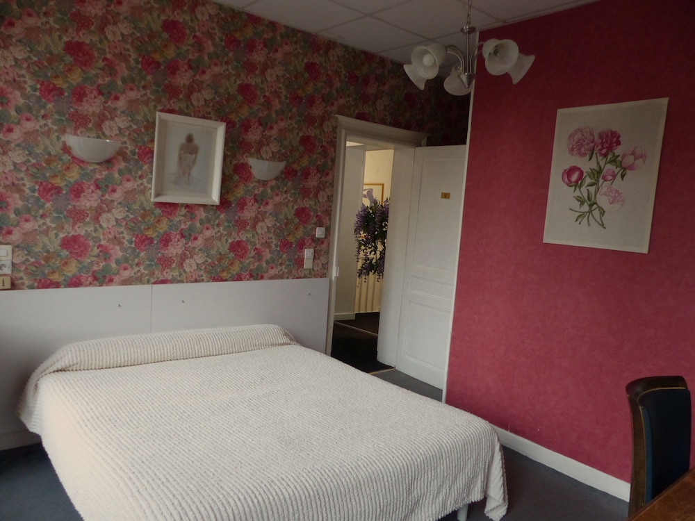 Hotel Victor Hugo 13/45