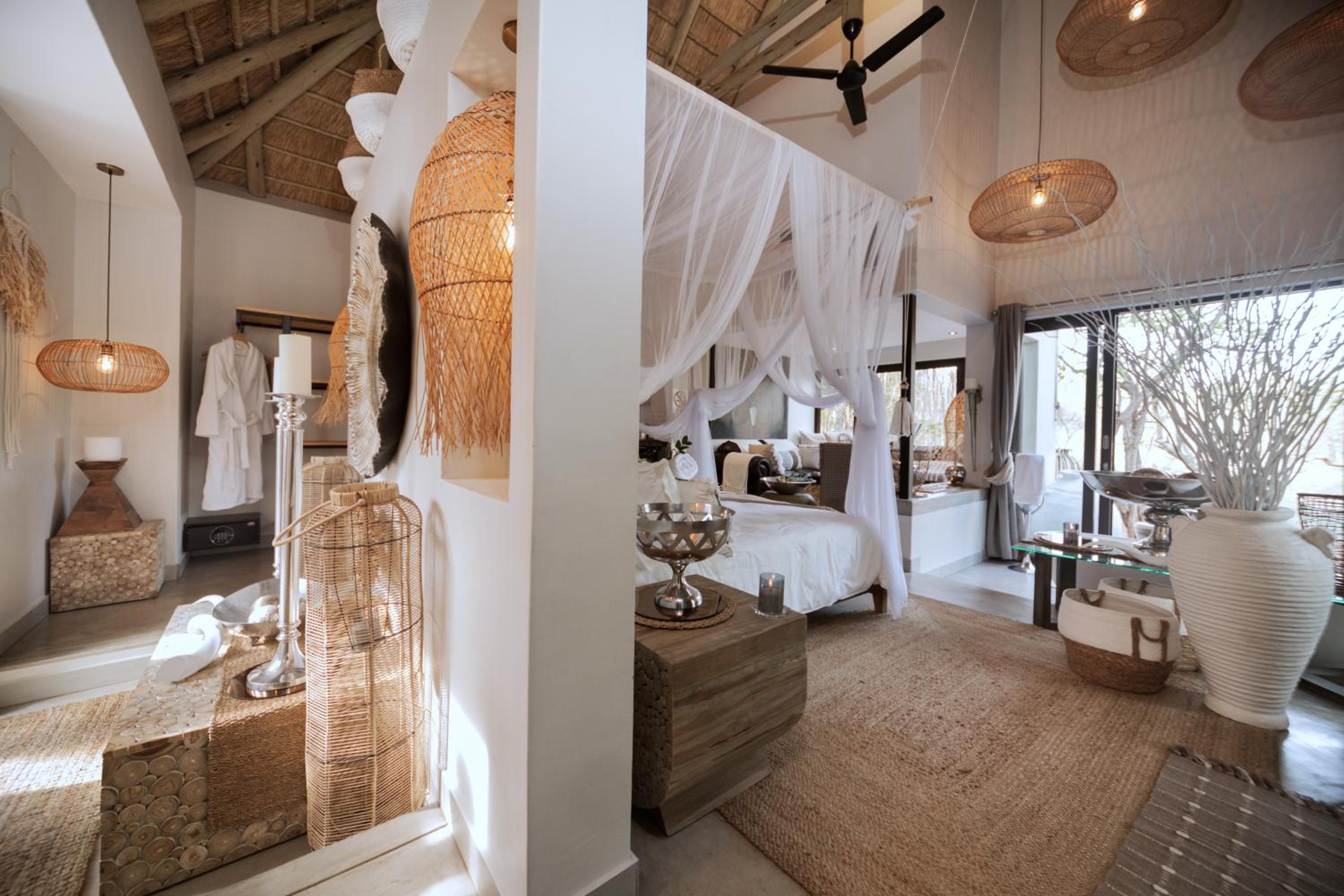 African Flair Boutique Safari Lodge 50/50