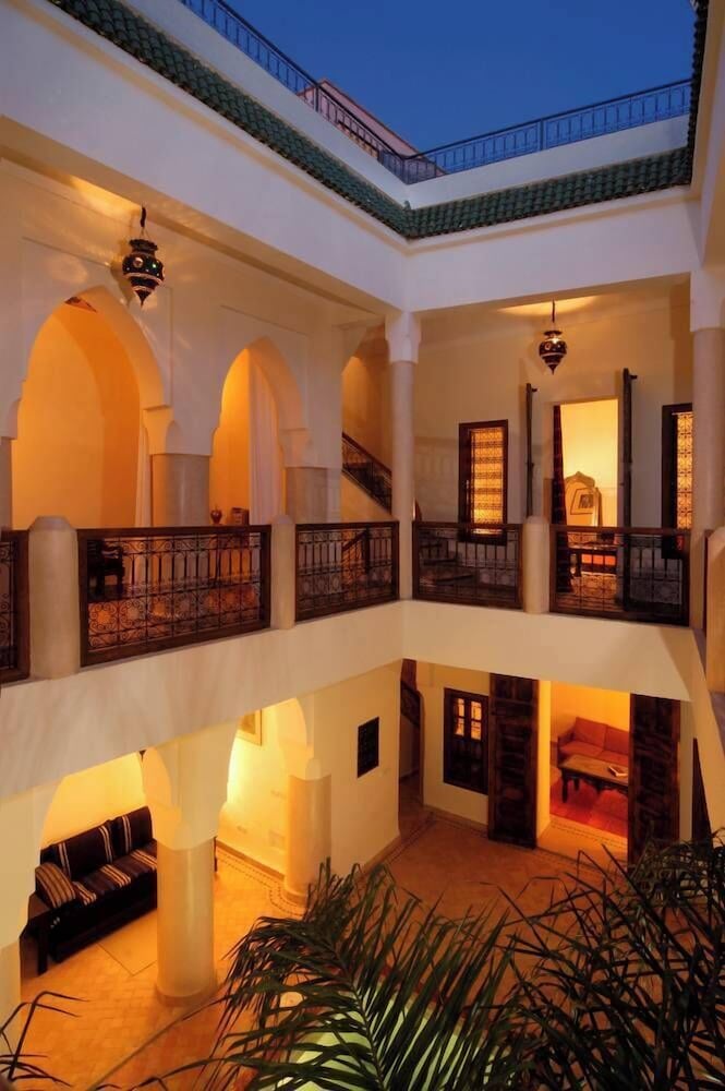 Riad Darhani 1/28