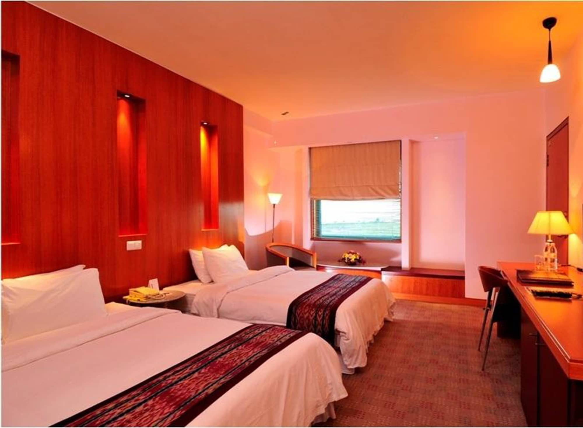 Deluxe, 2 Double Beds