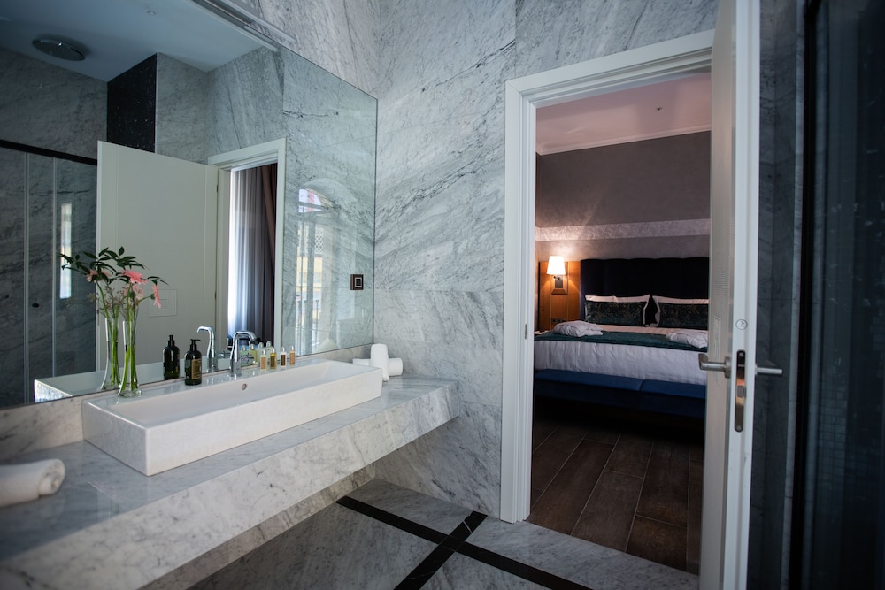 Elke Spa Hotel 73/74