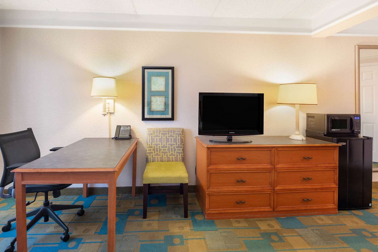 La Quinta Inn & Suites by Wyndham Ft. Lauderdale Plantation 13/24