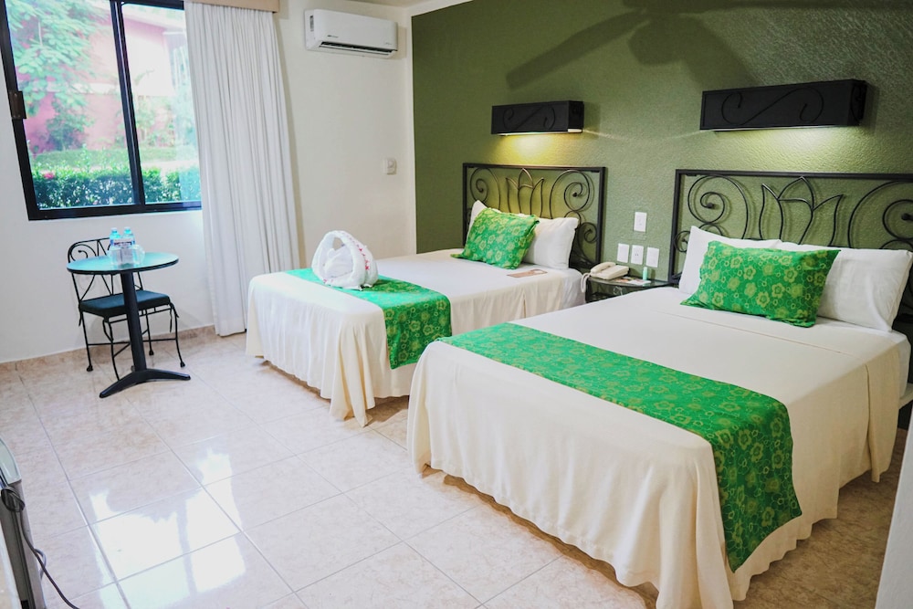 Hotel Maya Tulipanes Palenque 26/71
